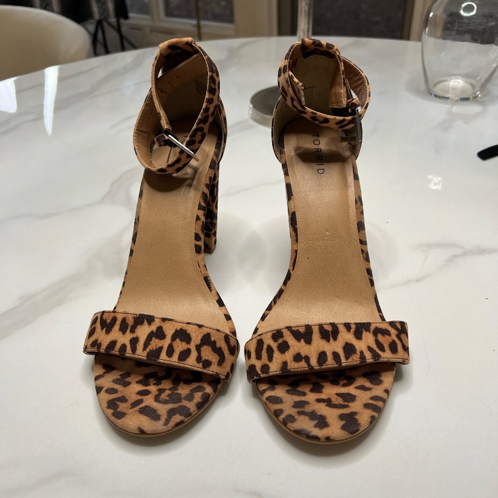 Cheetah Print Heels 12W